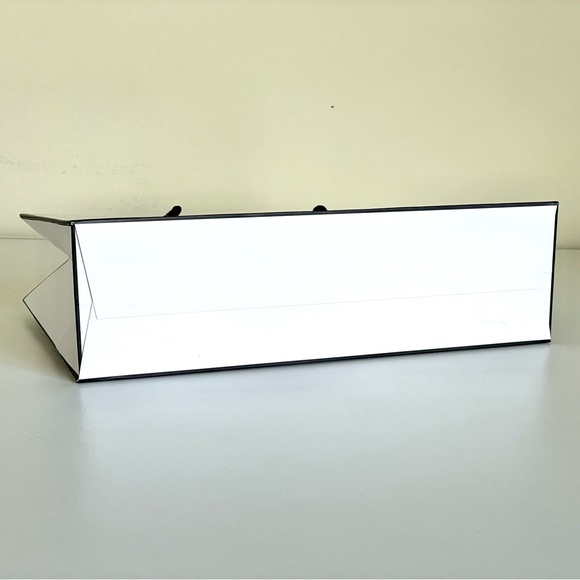 Authentic Chanel Small Shopping Bag - Picture 5 of 7